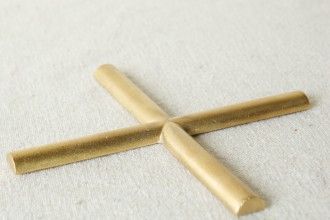 Japanese Brass Trivet Fete-a-Tete 2