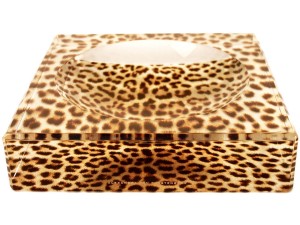 AVF-Leopard-Charm-3-16x9_sku_cropped_1800x1350_q95_276c38